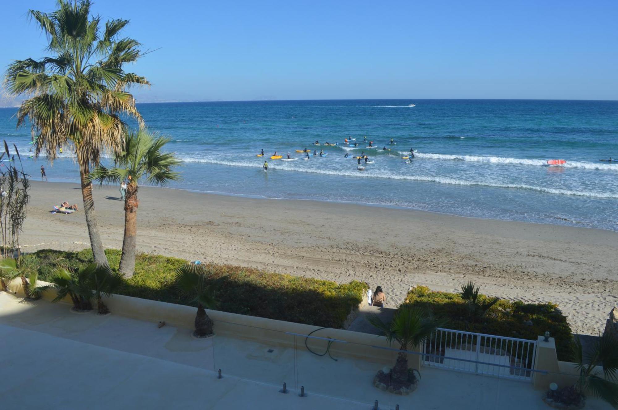 Excepcional Apartamento Amanecer Al Borde De Playa Y Mar, En Chalet Roquetes Alicante Exterior photo